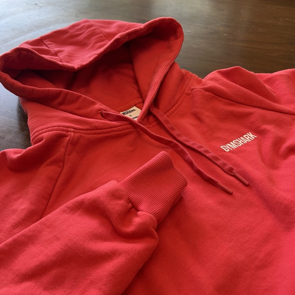 Gymshark Crest Men's Red Small Hoodie Pullover Red Cotton Blend GLPO3920-PDR